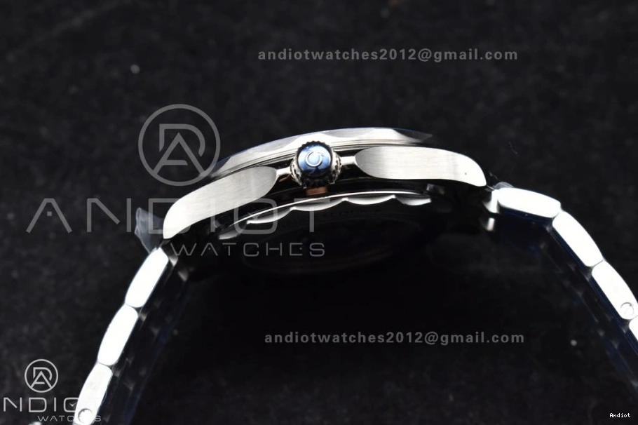 Dial SS A2824 Diver Seamaster Ceramic 300M Edition Blue VSF Bezel 1:1 White SS Best Bracelet on 0404